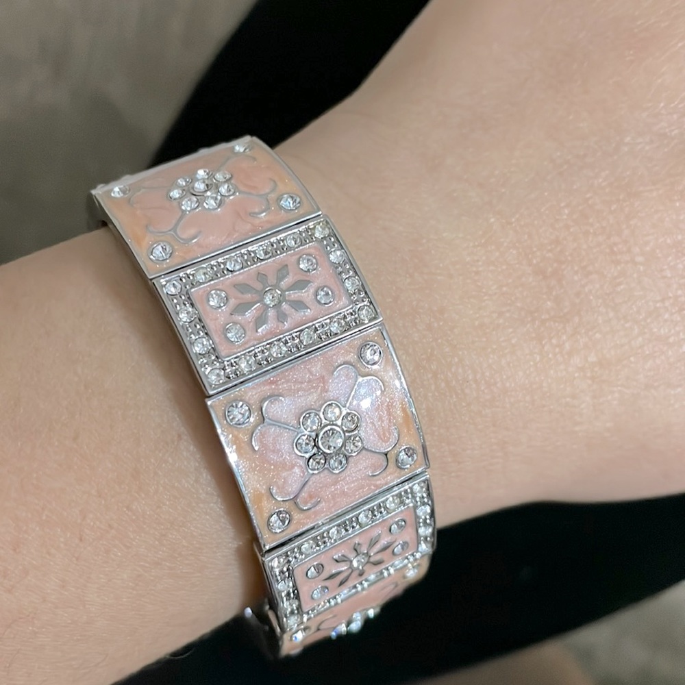 Elegant Pink and Silver Floral Bracelet